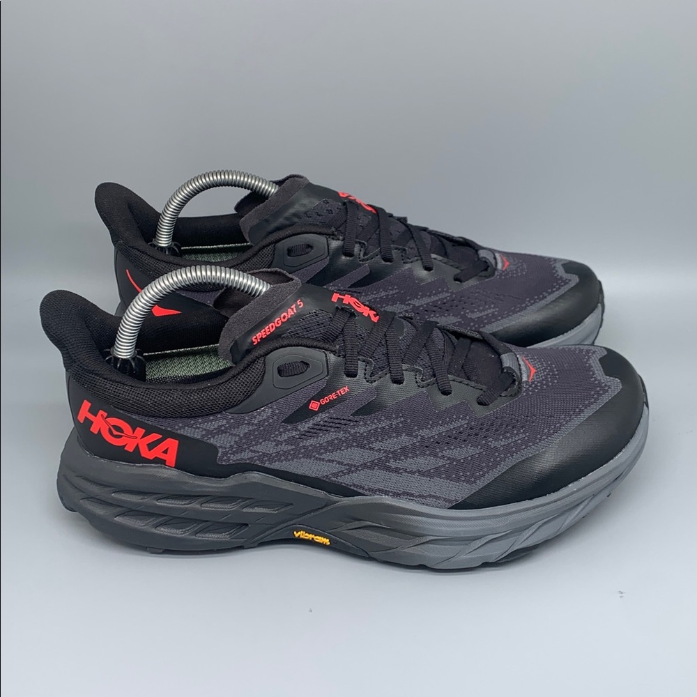 Hoka One Speedgoat‎ 5 GoreTex Spike Trail Running Shoes Women’s Sz 10.5B